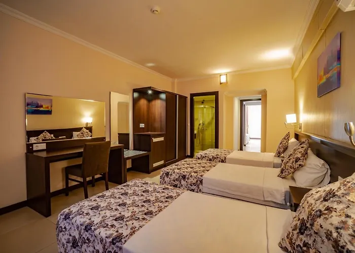 Sunshine מלון אולודניץ