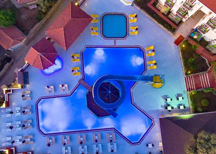 Sunshine Hotell 4*