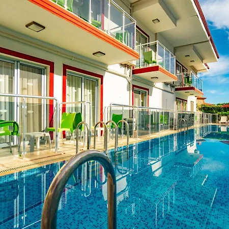 فندق Sunshine 4*