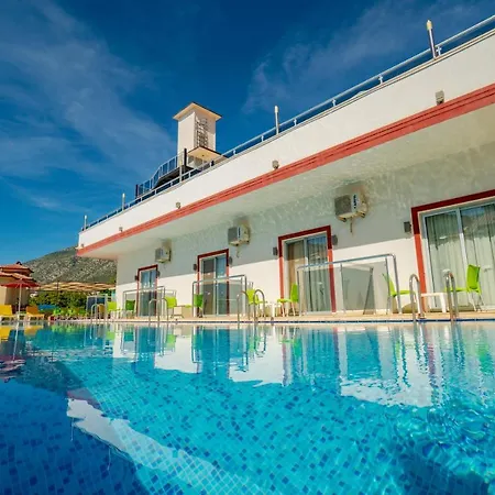 فندق Sunshine 4*