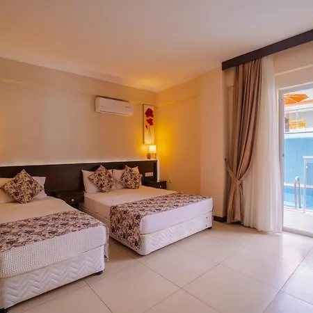 Sunshine Hotel 4*