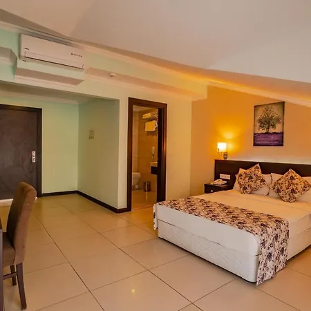 Sunshine Hotel