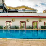 Hotel Sunshine